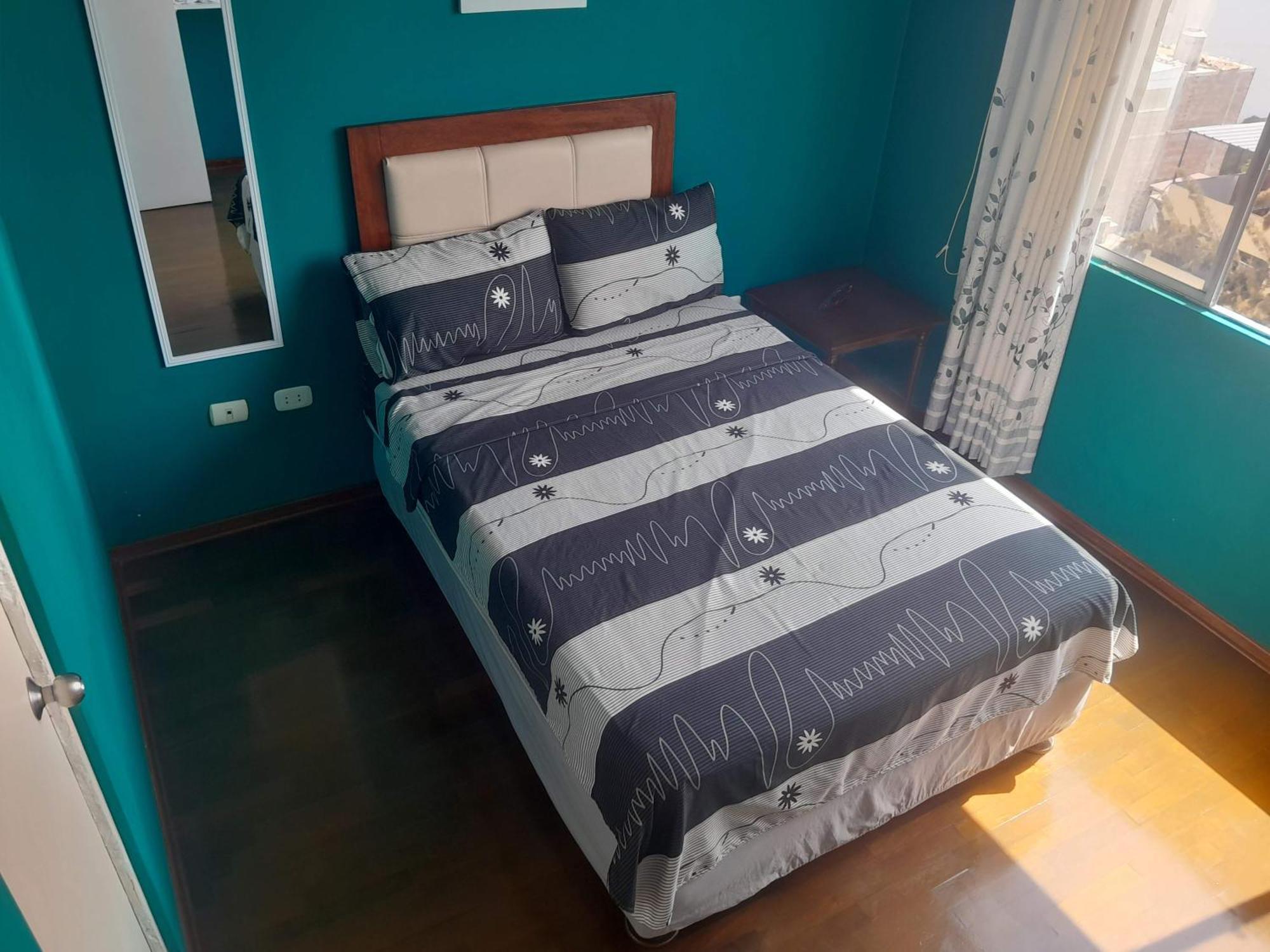 "San Miguel Airport Rooms & Coffee", Cerca Al Nuevo Aeropuerto リマ エクステリア 写真
